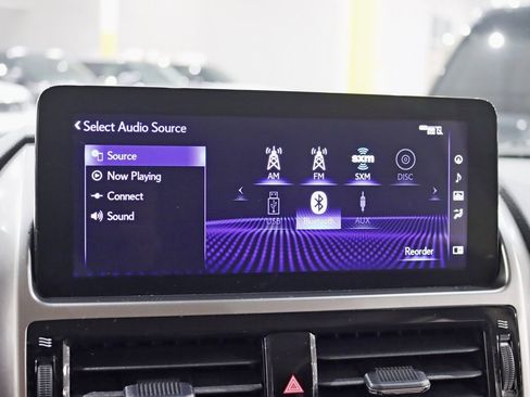 Used 2023 Lexus GX 460 Premium w/ Accessory Package image 20