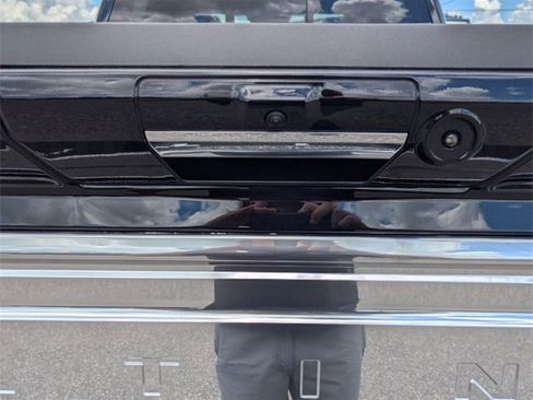 New 2024 Ford F350 Platinum w/ FX4 Off-Road Package image 13