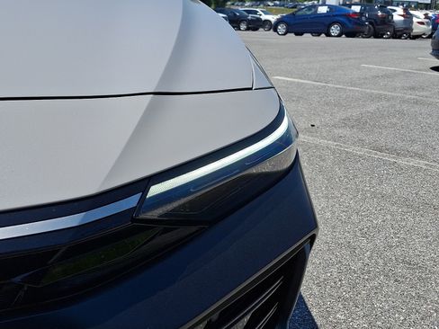 Used 2025 Hyundai Elantra N FWD image 9