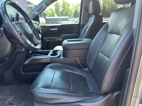 Used 2020 Chevrolet Silverado 1500 LTZ w/ LTZ Plus Package AWD/4WD image 9