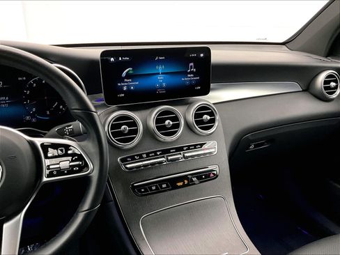 Certified 2022 Mercedes-Benz GLC 300 4MATIC image 5