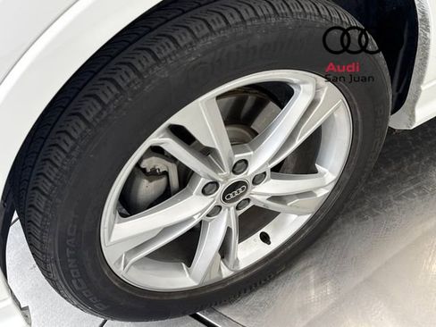Used 2024 Audi Q3 2.0T Premium w/ Convenience Package AWD/4WD image 5