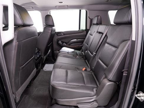 Used 2019 GMC Yukon XL SLT AWD/4WD image 31