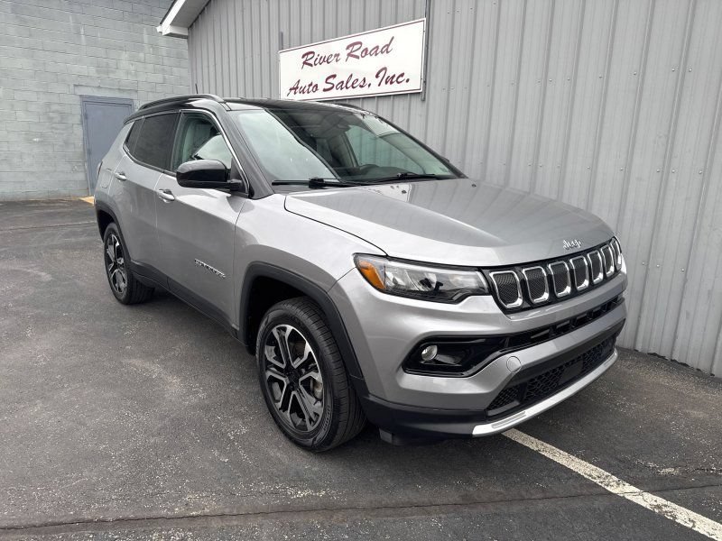 Used 2022 Jeep Compass Limited AWD/4WD image 1
