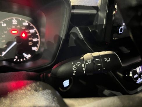 Used 2023 Toyota Corolla Cross LE image 38