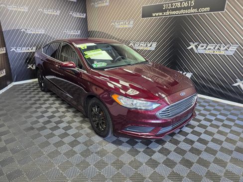 Used 2017 Ford Fusion S FWD image 7
