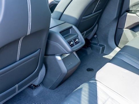 New 2025 Cadillac Lyriq Luxury image 23