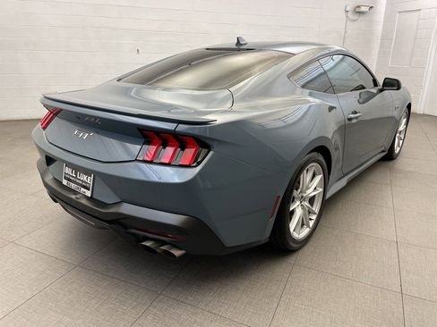 Used 2024 Ford Mustang GT Premium image 5