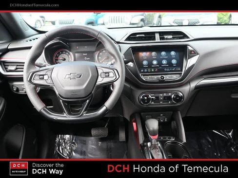 Used 2023 Chevrolet TrailBlazer RS w/ Technology Package image 8