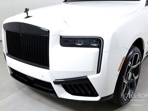 New 2026 Rolls-Royce Cullinan image 44