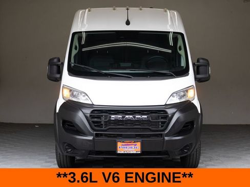 Used 2024 RAM ProMaster 2500 w/ Upfitter's Prep Package FWD image 4