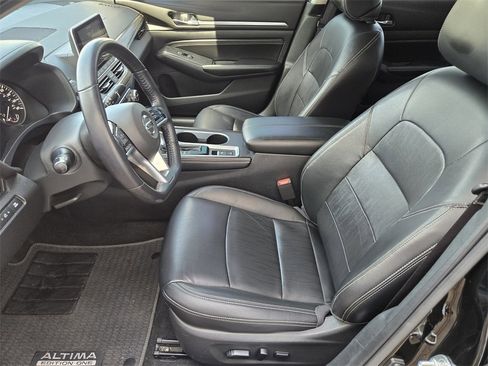 Used 2019 Nissan Altima 2.0 Edition One image 13