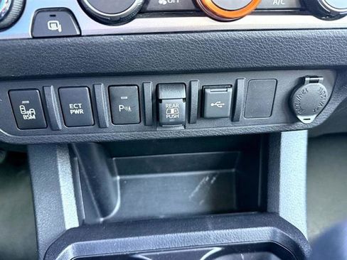 Used 2023 Toyota Tacoma SR5 image 37