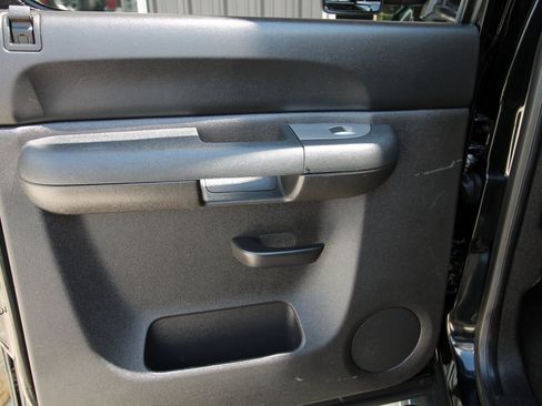 Used 2014 Chevrolet Silverado 2500 LT w/ Texas Edition AWD/4WD image 40