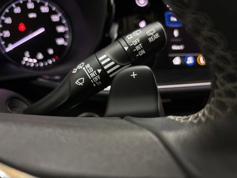 Used 2023 Buick Envision Essence w/ Sport Touring Package FWD image 62