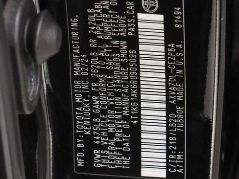 Used 2024 Toyota Camry XSE FWD image 30