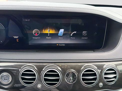 Used 2020 Mercedes-Benz S 450 Sedan image 29