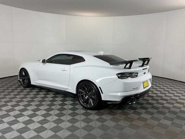 Used 2020 Chevrolet Camaro ZL1 RWD image 7