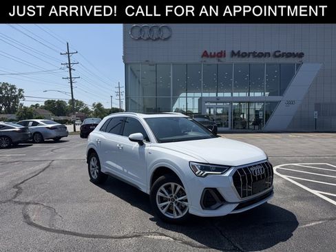 Used 2023 Audi Q3 2.0T Premium Plus w/ Premium Plus Package AWD/4WD image 1