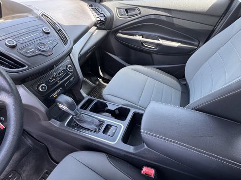 Used 2019 Ford Escape S FWD image 29