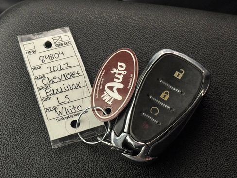 Used 2021 Chevrolet Equinox LS w/ LPO, Floor Liner Package image 37