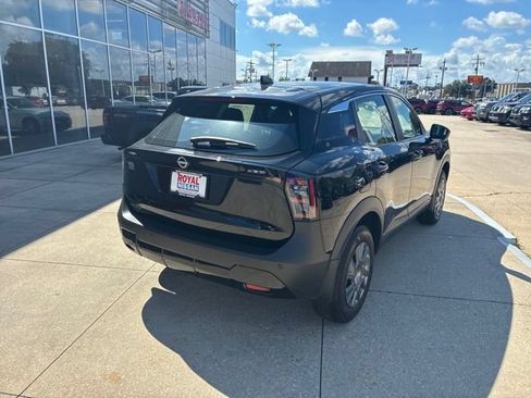 Used 2026 Nissan Kicks S FWD image 7
