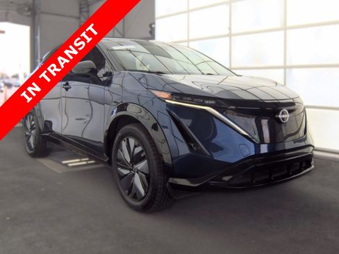 Used 2023 Nissan Ariya AWD image 3