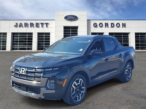 Used 2025 Hyundai Santa Cruz Limited image 2