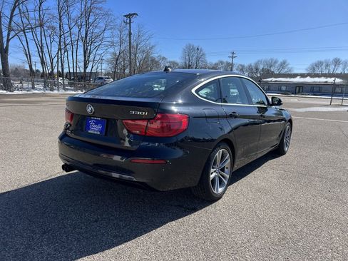 Used 2017 BMW 330i Gran Turismo xDrive image 8