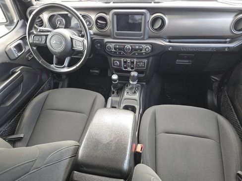 Used 2021 Jeep Wrangler Unlimited Sport AWD/4WD image 22