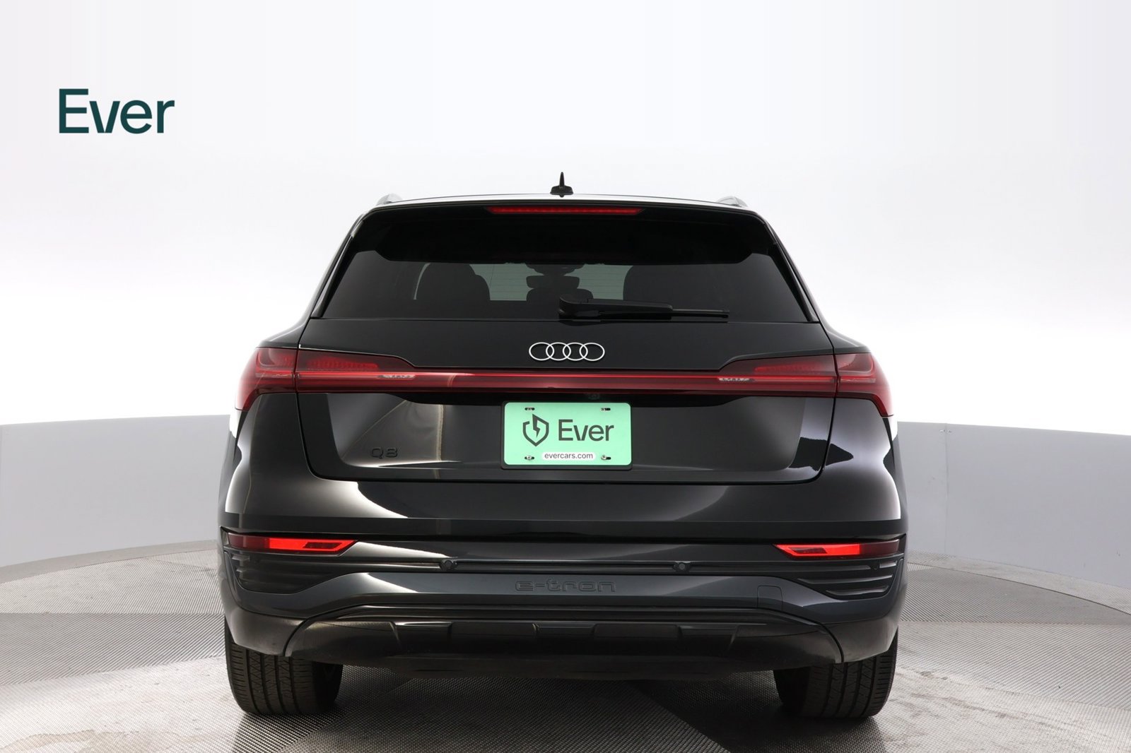 Used 2024 Audi Q8 e-tron Premium Plus w/ Premium Plus Package AWD/4WD image 15