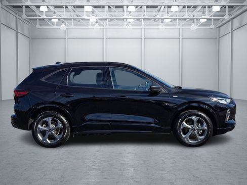 Used 2024 Ford Escape ST-Line AWD/4WD image 7