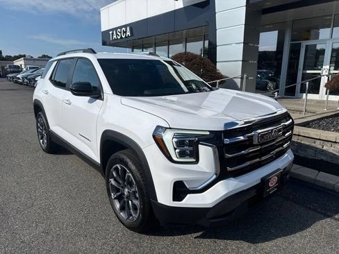 New 2027 GMC Terrain Elevation w/ Elevation Premium Package AWD/4WD image 1