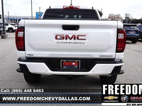 New 2026 GMC Canyon Elevation w/ Convenience Package image 6