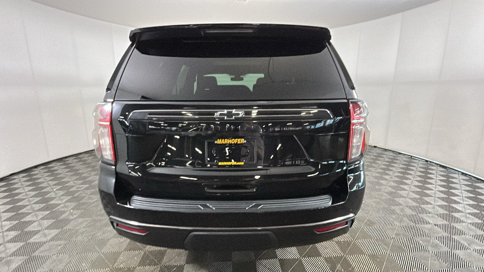 Used 2021 Chevrolet Tahoe Z71 w/ Z71 Signature Package AWD/4WD image 4