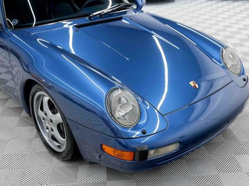Used 1997 Porsche 911 Carrera RWD image 15