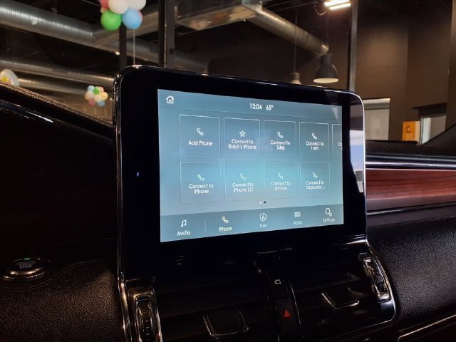 Used 2021 Lincoln Navigator Reserve w/ Luxury Package AWD/4WD image 29
