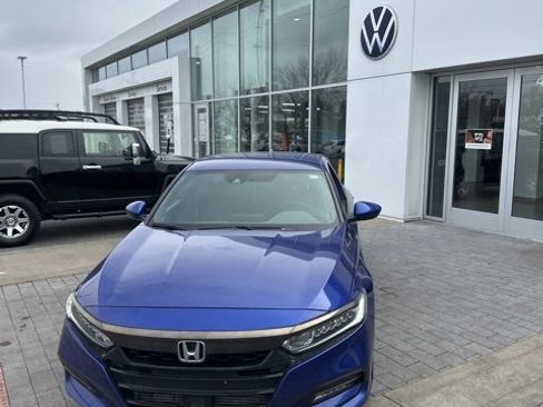 Used 2019 Honda Accord Sport image 18