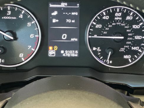 Used 2024 Subaru Outback Premium AWD/4WD image 9