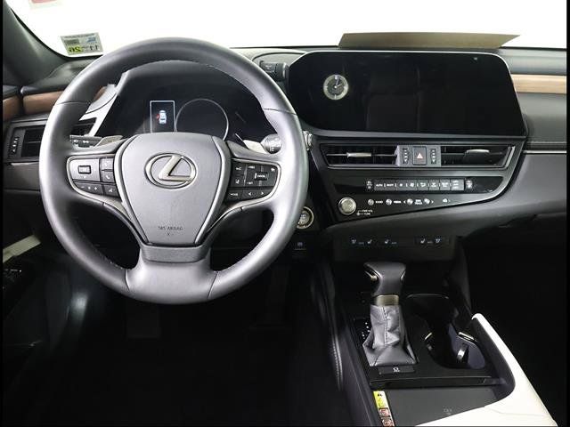 Certified 2025 Lexus ES 350 w/ Premium Package FWD image 8