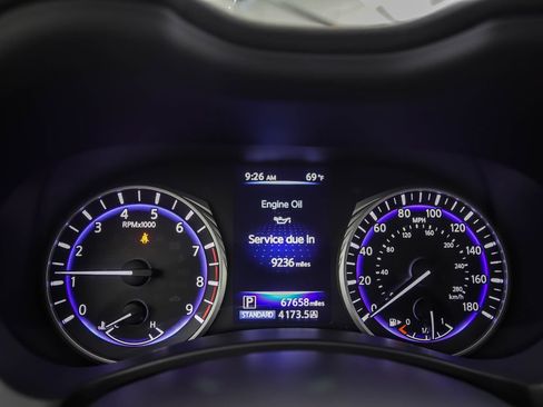 Used 2018 INFINITI Q60 Red Sport 400 w/ Sensory Package 3.0T Sport AWD/4WD image 14