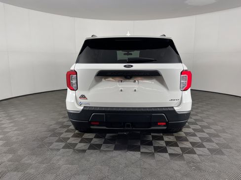 Used 2022 Ford Explorer Timberline image 4