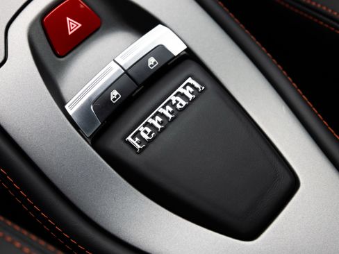 Used 2012 Ferrari 458 Italia Coupe RWD image 29