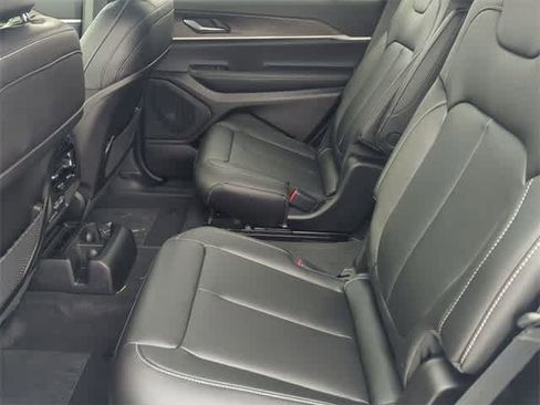 New 2025 Jeep Grand Cherokee L Limited image 20