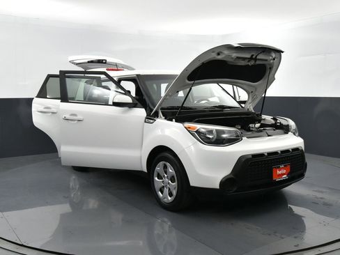 Used 2015 Kia Soul image 37