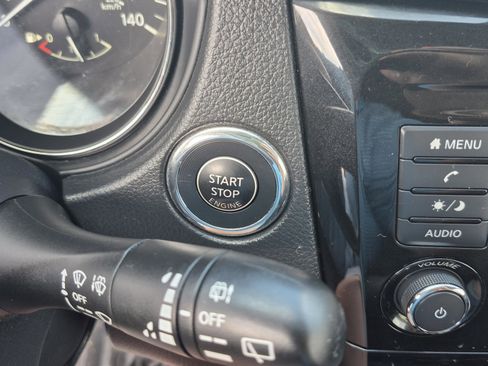 Certified 2022 Nissan Rogue S FWD image 31