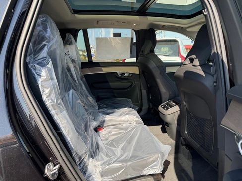 New 2026 Volvo XC90 B6 Plus w/ Protection Package Premier image 5