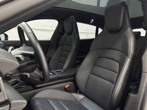 Used 2024 Porsche Taycan 4 Cross Turismo image 13