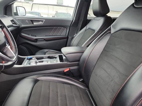 Used 2022 Ford Edge ST-Line image 19