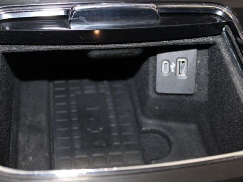 Used 2023 Lincoln Nautilus Reserve FWD image 45